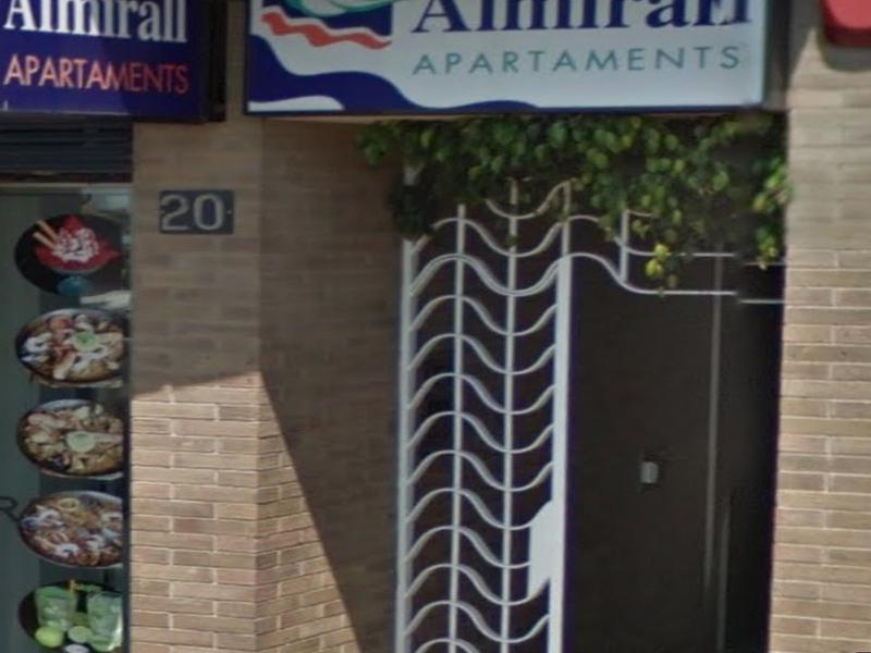 Almirall Apartaments Lloret de Mar Eksteriør bilde